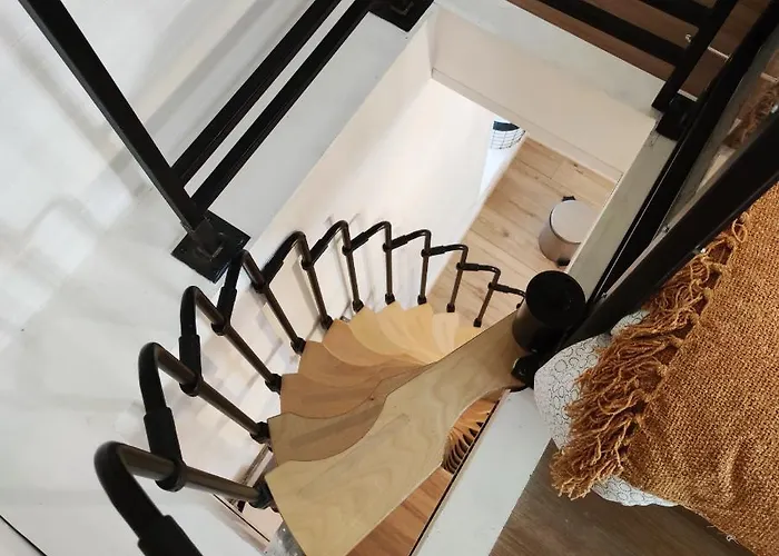 Duplex 2 Pièces Hypercentre De Granville